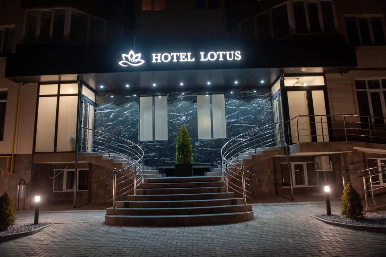 Lotus Hotel Кишинів Екстер'єр фото