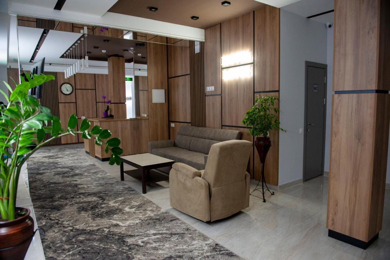 Lotus Hotel Кишинів Екстер'єр фото