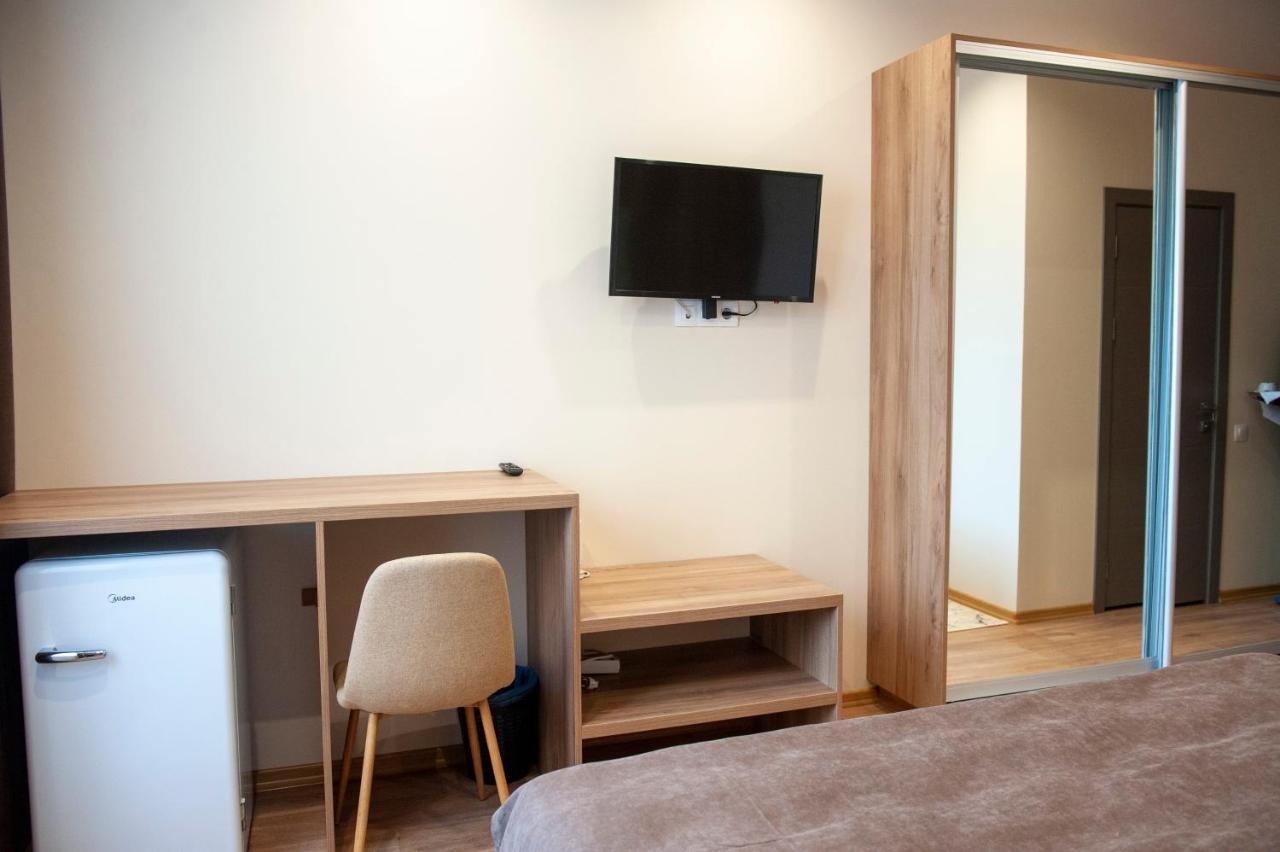 Lotus Hotel Кишинів Екстер'єр фото