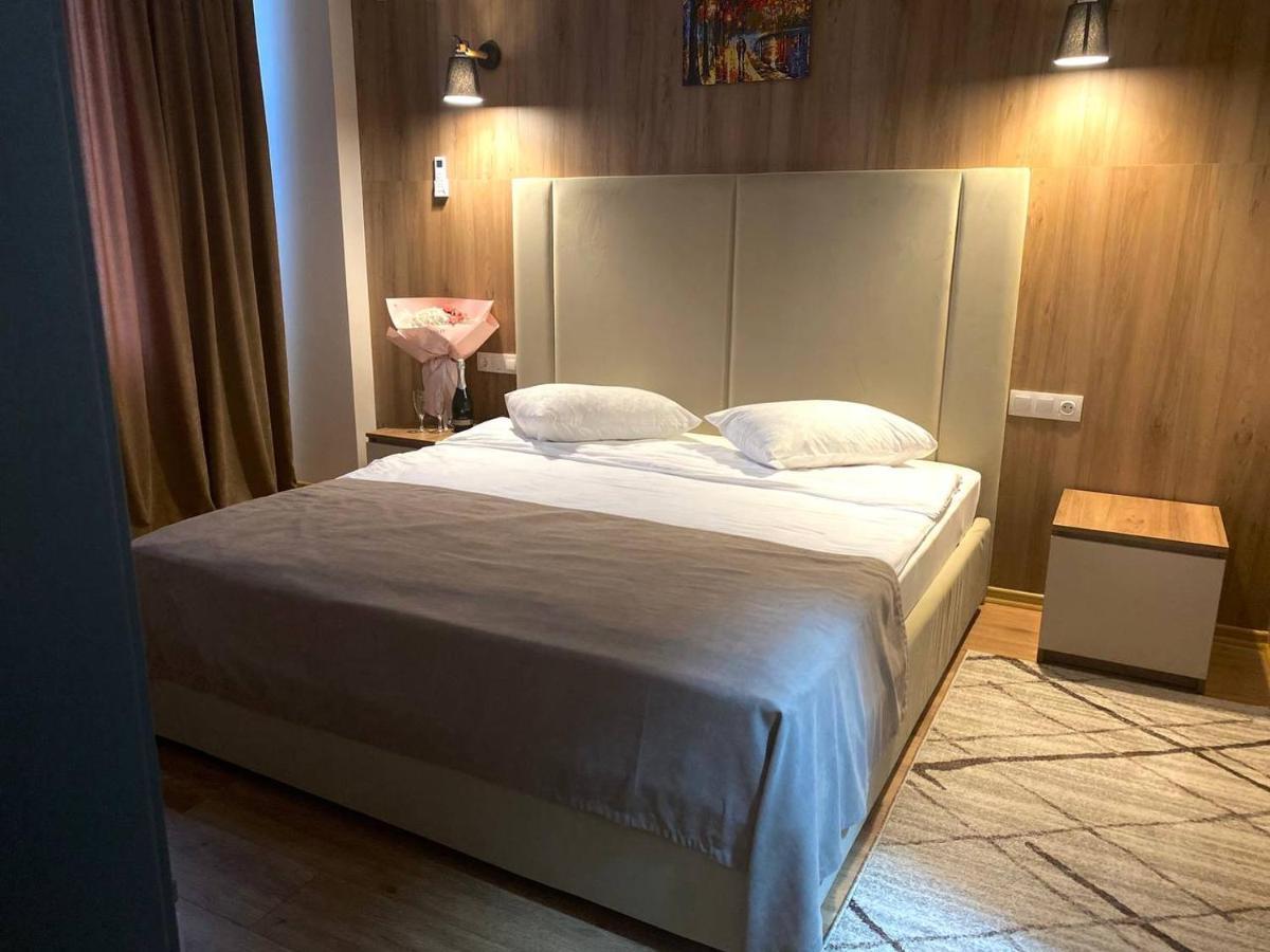 Lotus Hotel Кишинів Екстер'єр фото